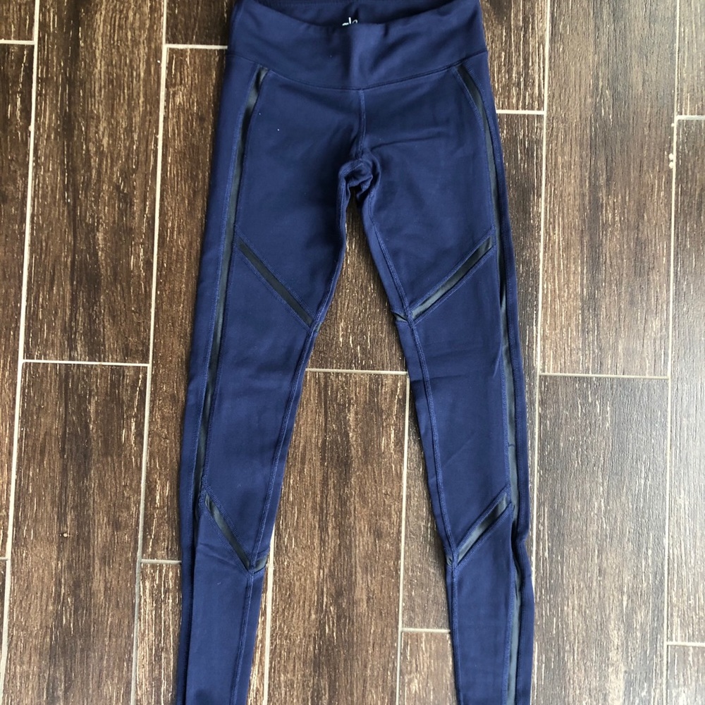 Alo yoga leggings